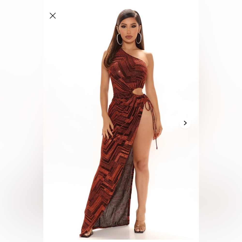 Fashion Nova Slitsation Deluxe Metallic Maxi Dress